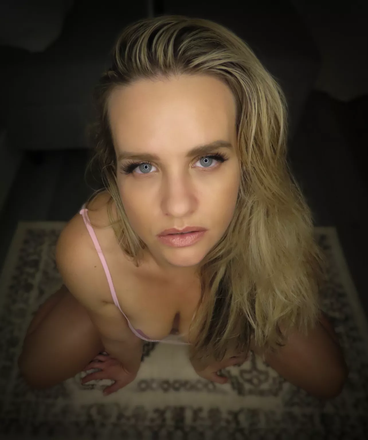 I need someone to eat me now;)