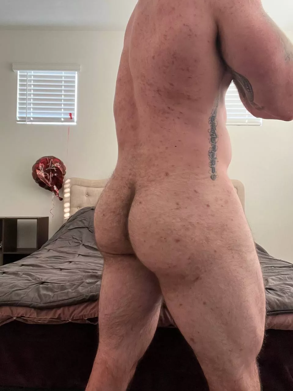 Married dad ass anyone?