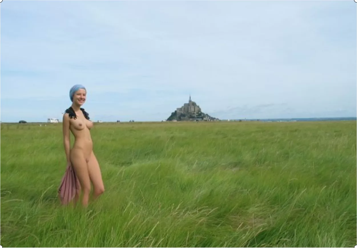 Nature, travel and nudity are the three pillars of the universe
