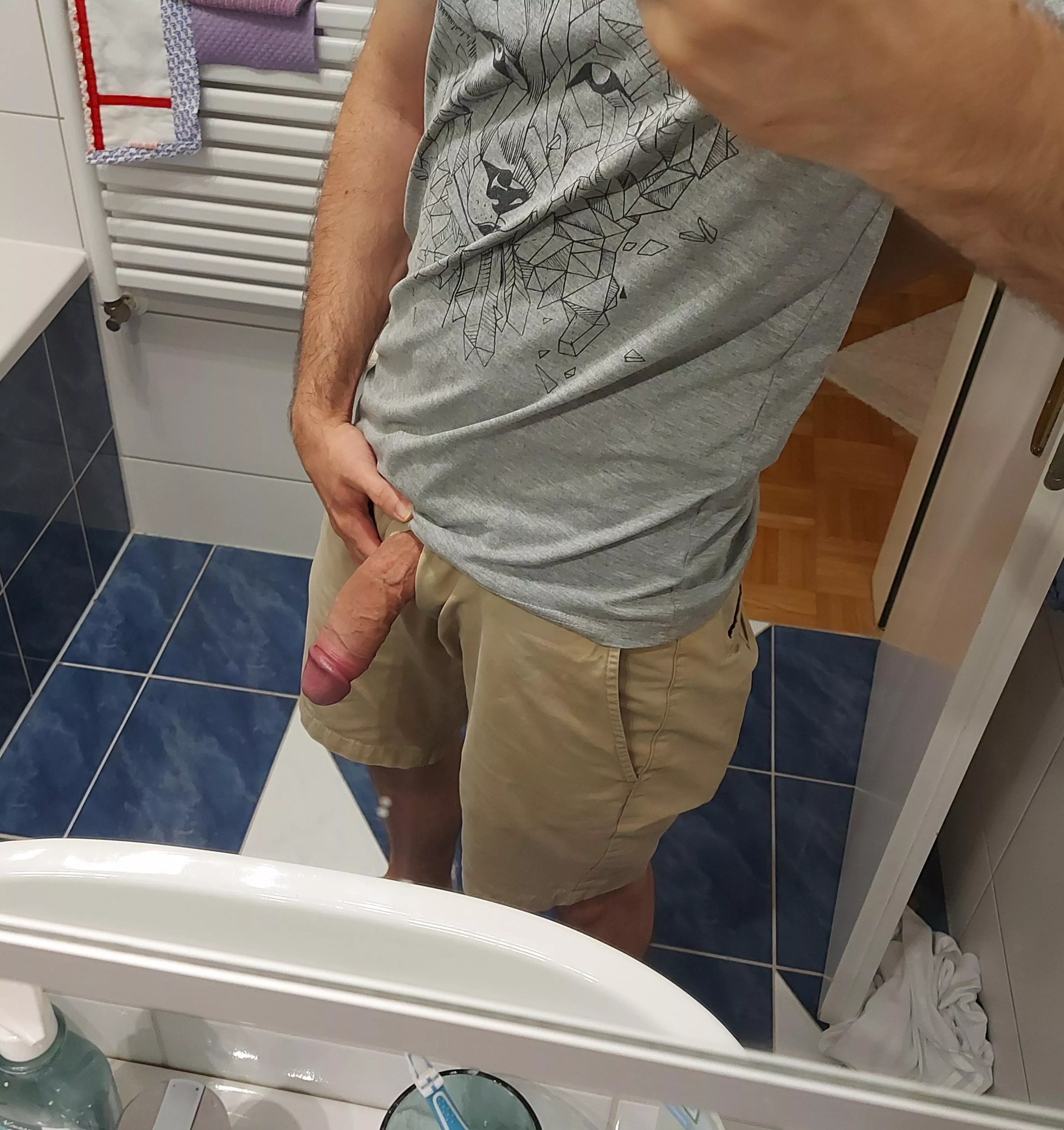 Quick one in the morning 🤭