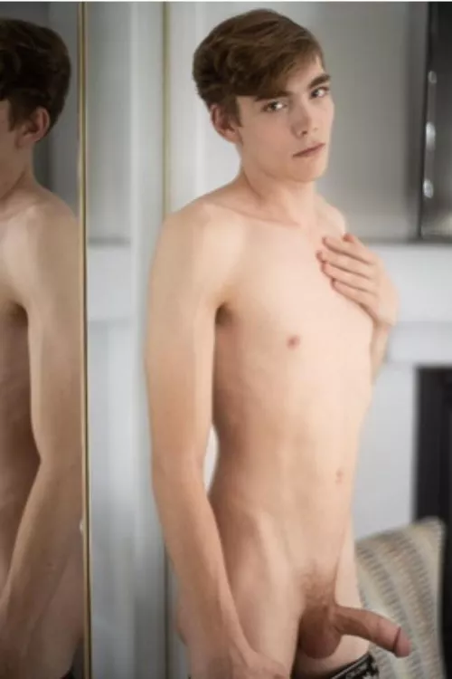 The Sexy Cameron Moore