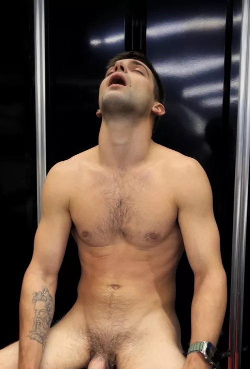 Told my buddy I needed it today at work. He turned the lights down a bit in the shop and there we went. (31)