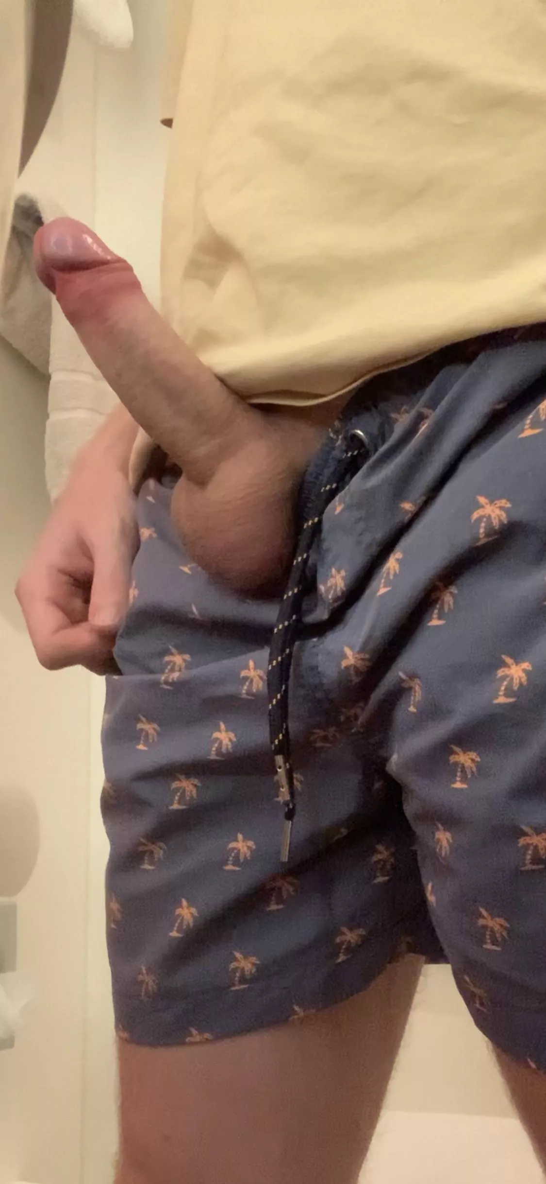 What would you do if u saw me like this in the bathroom?