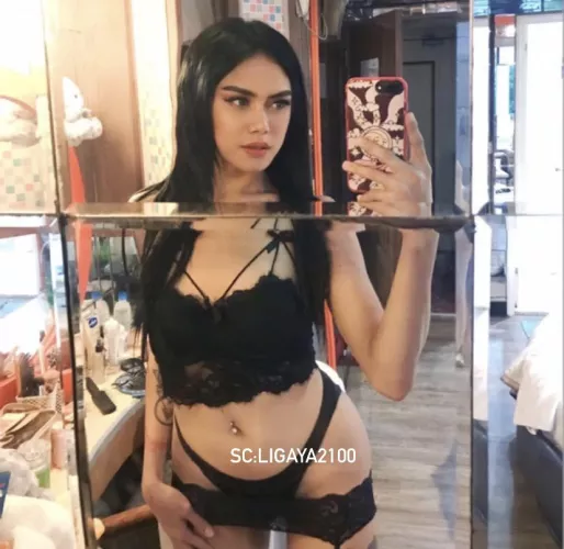 Who loves to see more? I can be your good asian TS