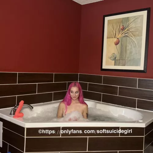 Can you wash my back for me?