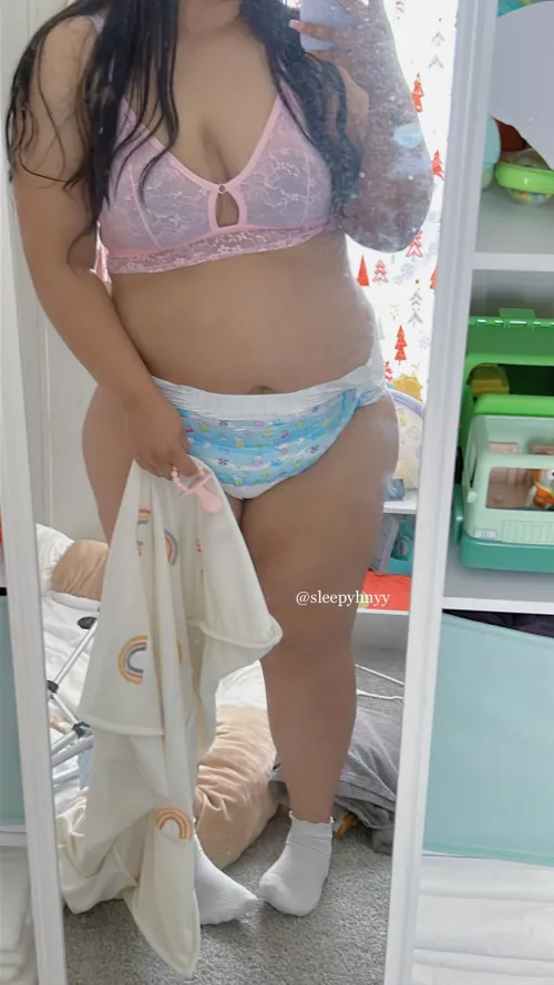 Daddyy come take a nap with me! πβοΈπβΊοΈ