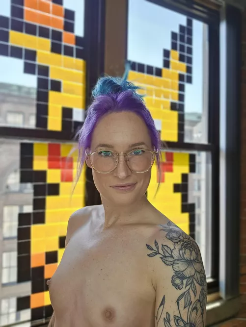 Do you like a tattooed nerd? 🥸