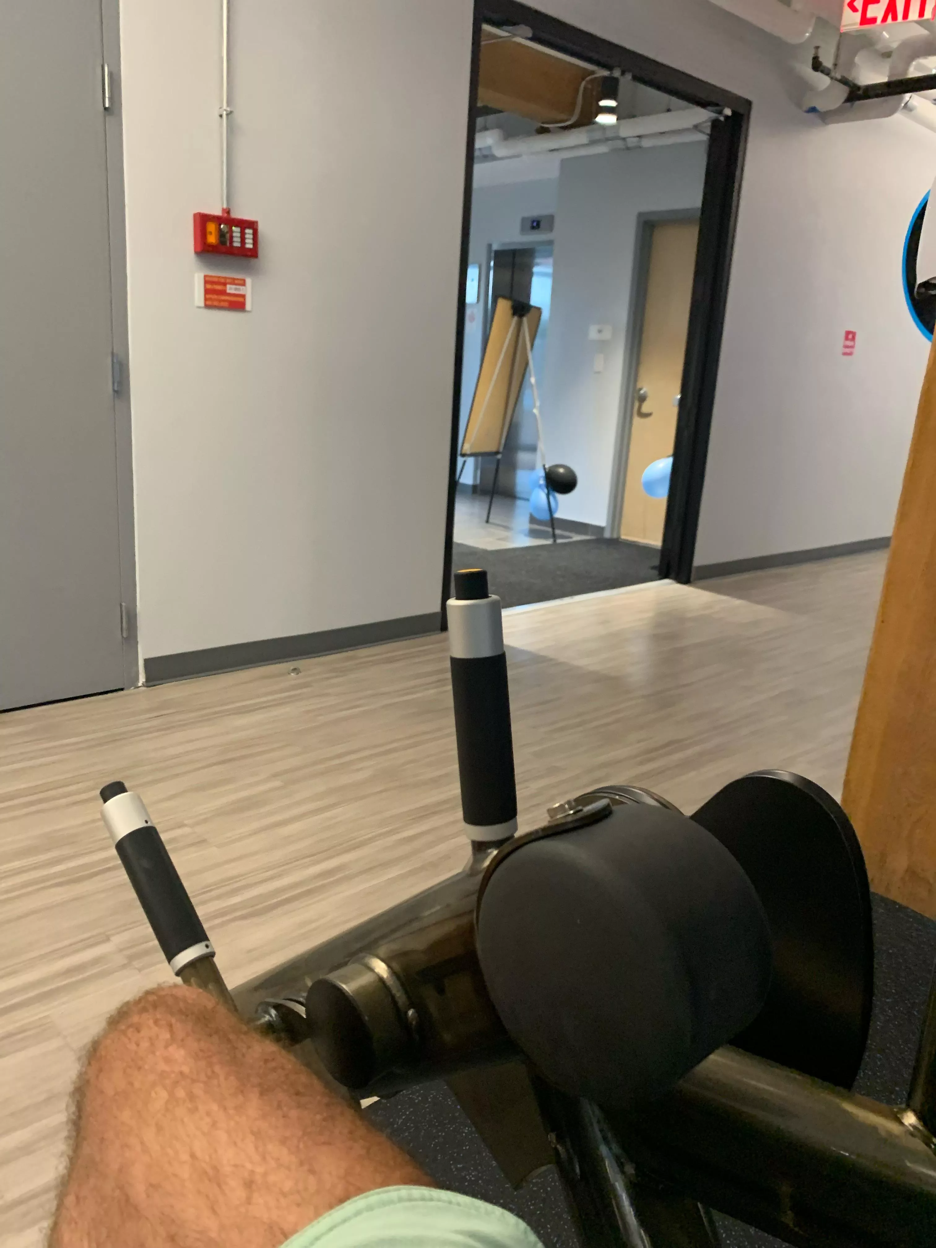 Gym all to [m]yself, might as well celebrate fat cock Friday👀😈