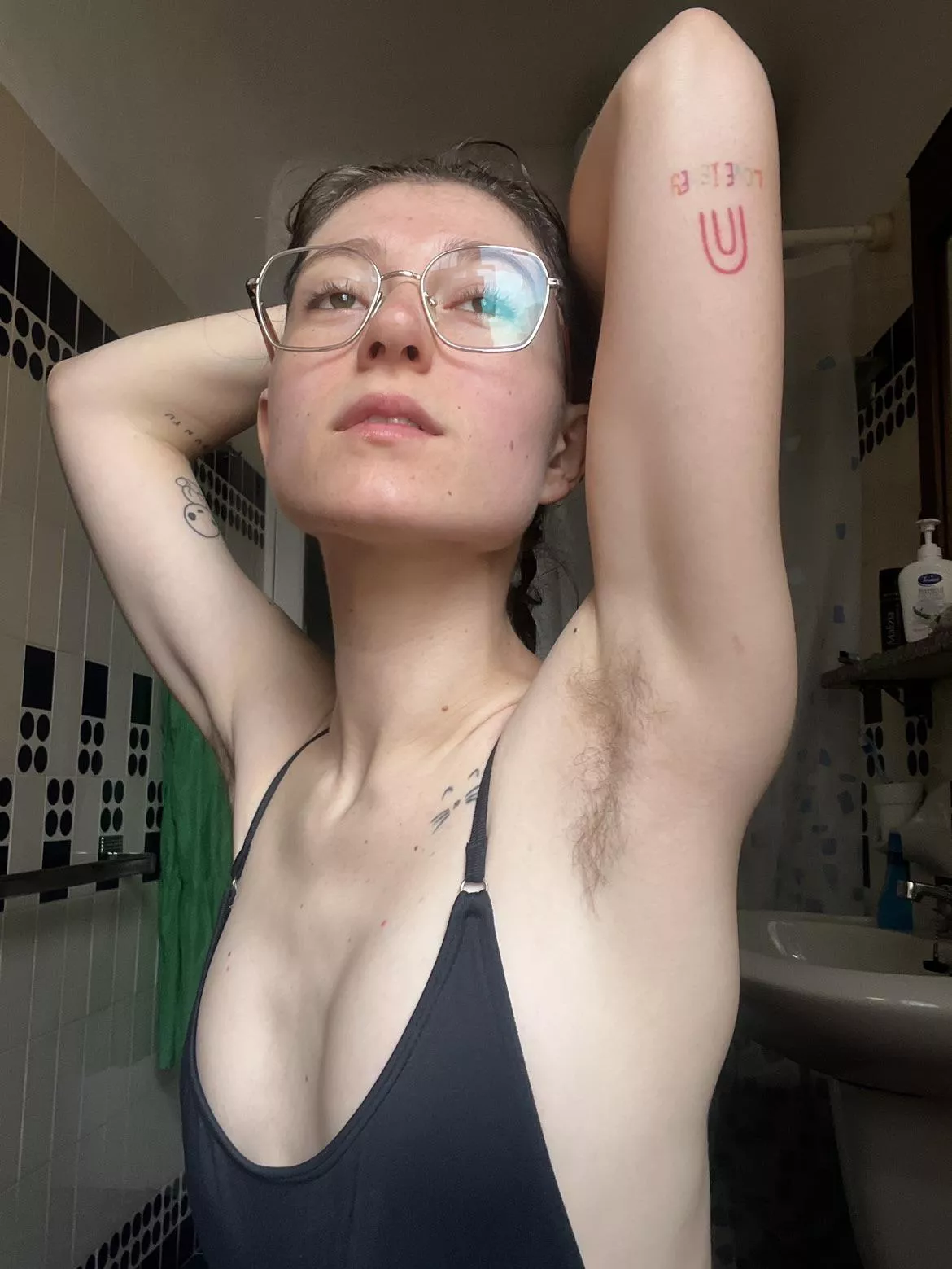 Hairy armpits and small boobs, do they make a good combination?