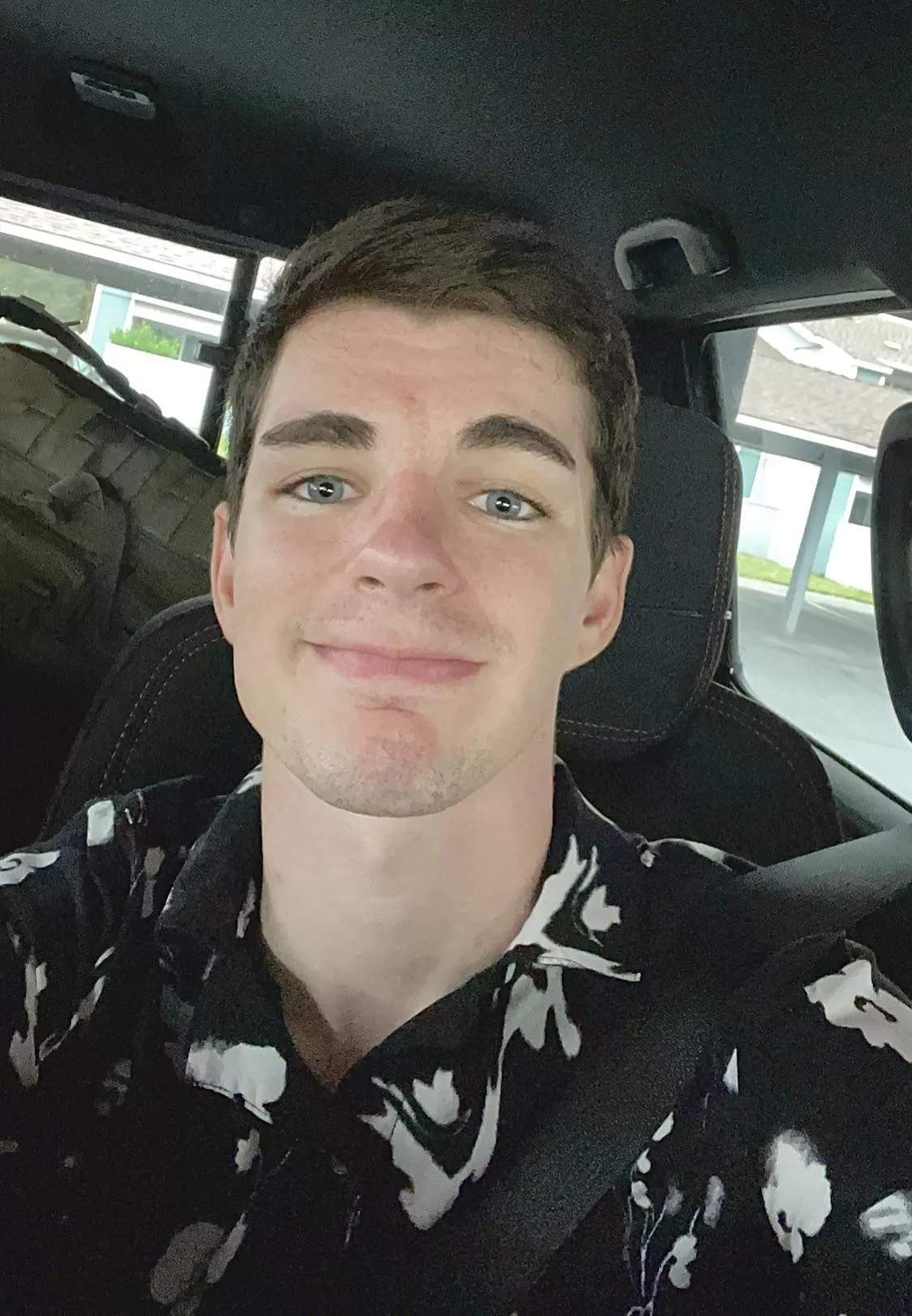 Headed camping for the weekend! Hope you all have a great weekend😁