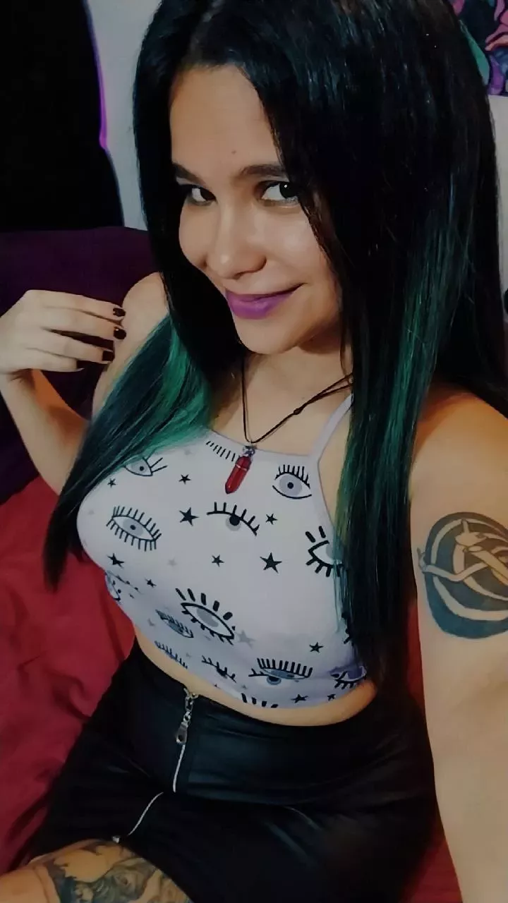 I just love my Leather Skirt ✨