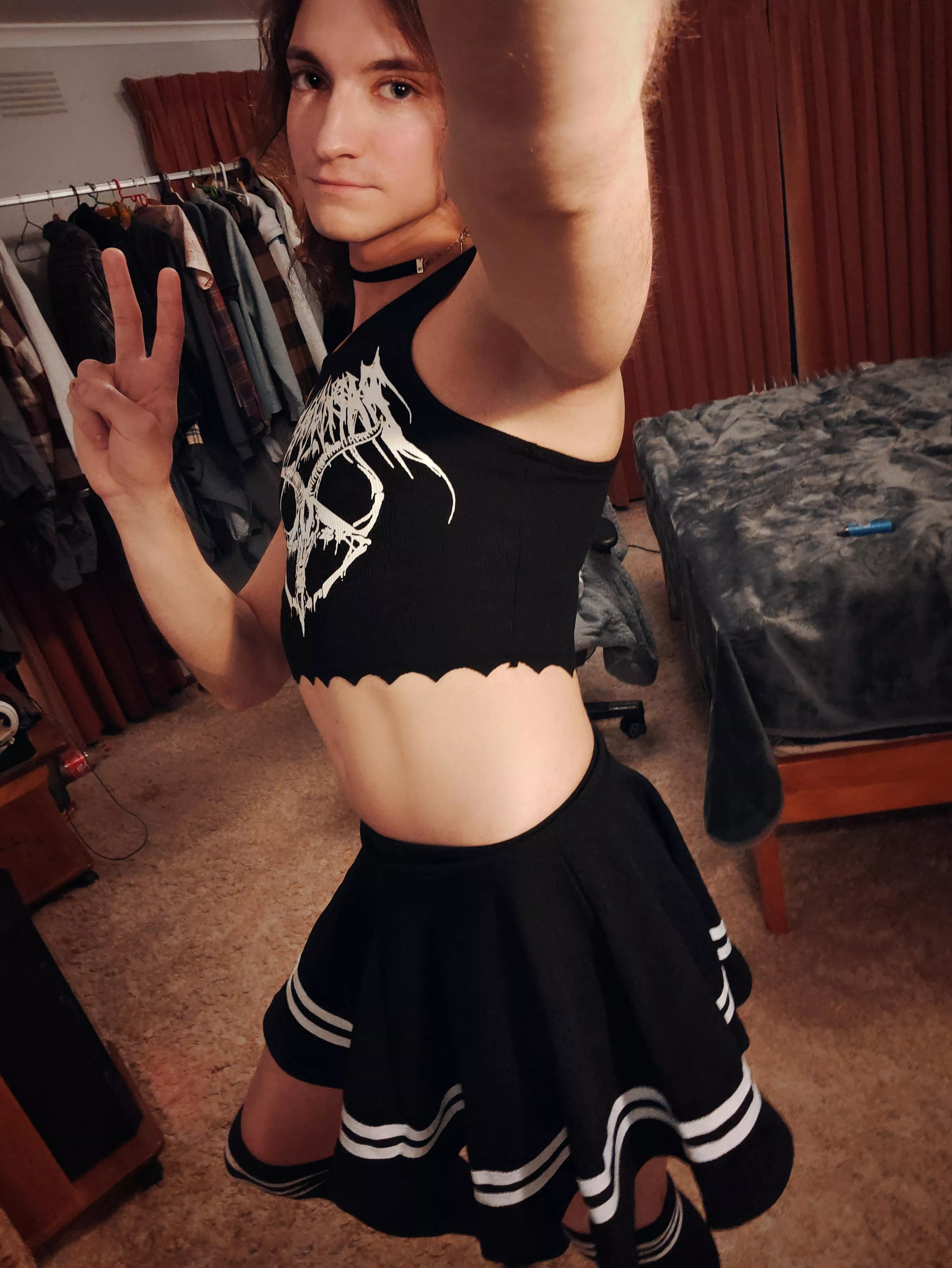 I think I need more tops like this °◡°