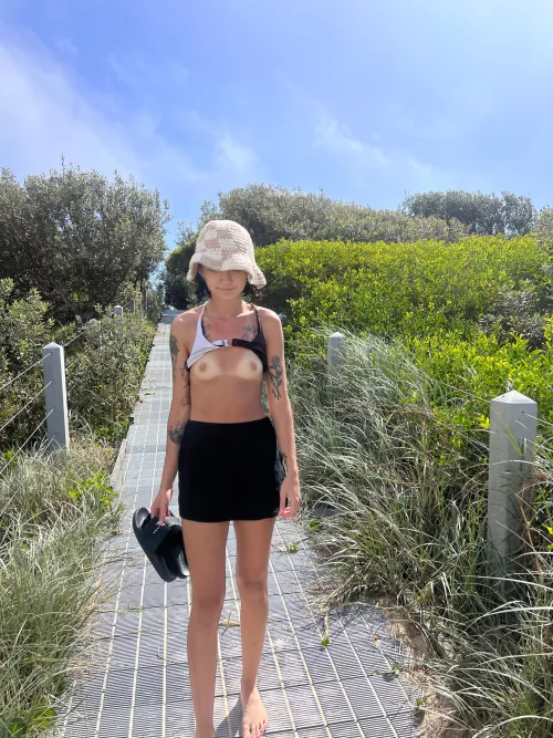 just another flat flasher 😆