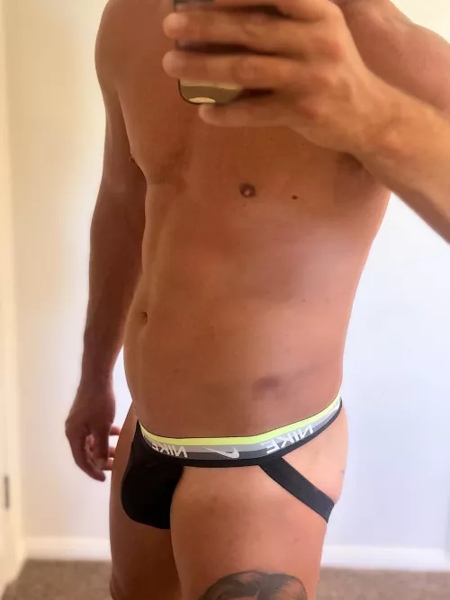 Might have a slight NIKE crush right now