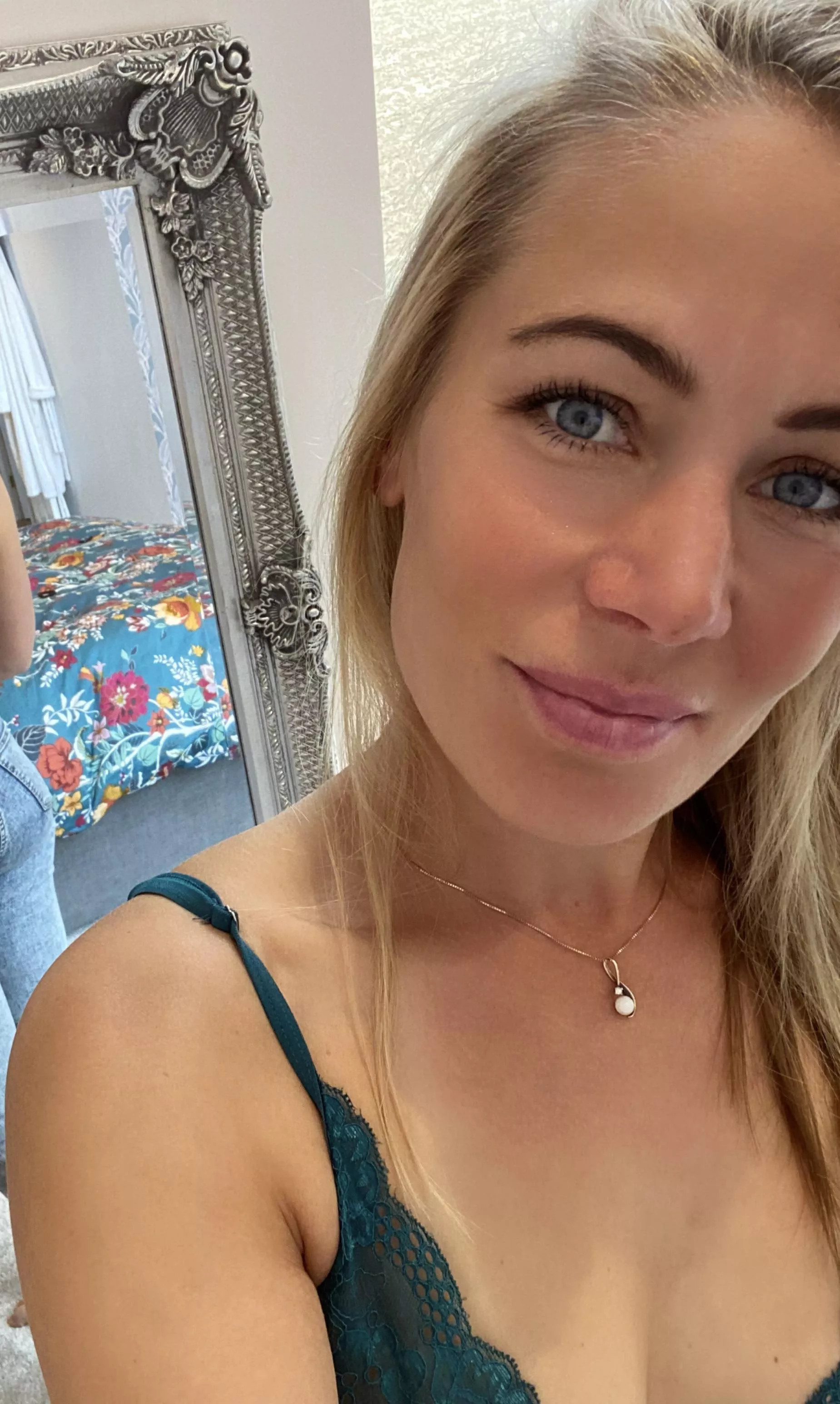 My husband left me for a younger model 😫 (40F)