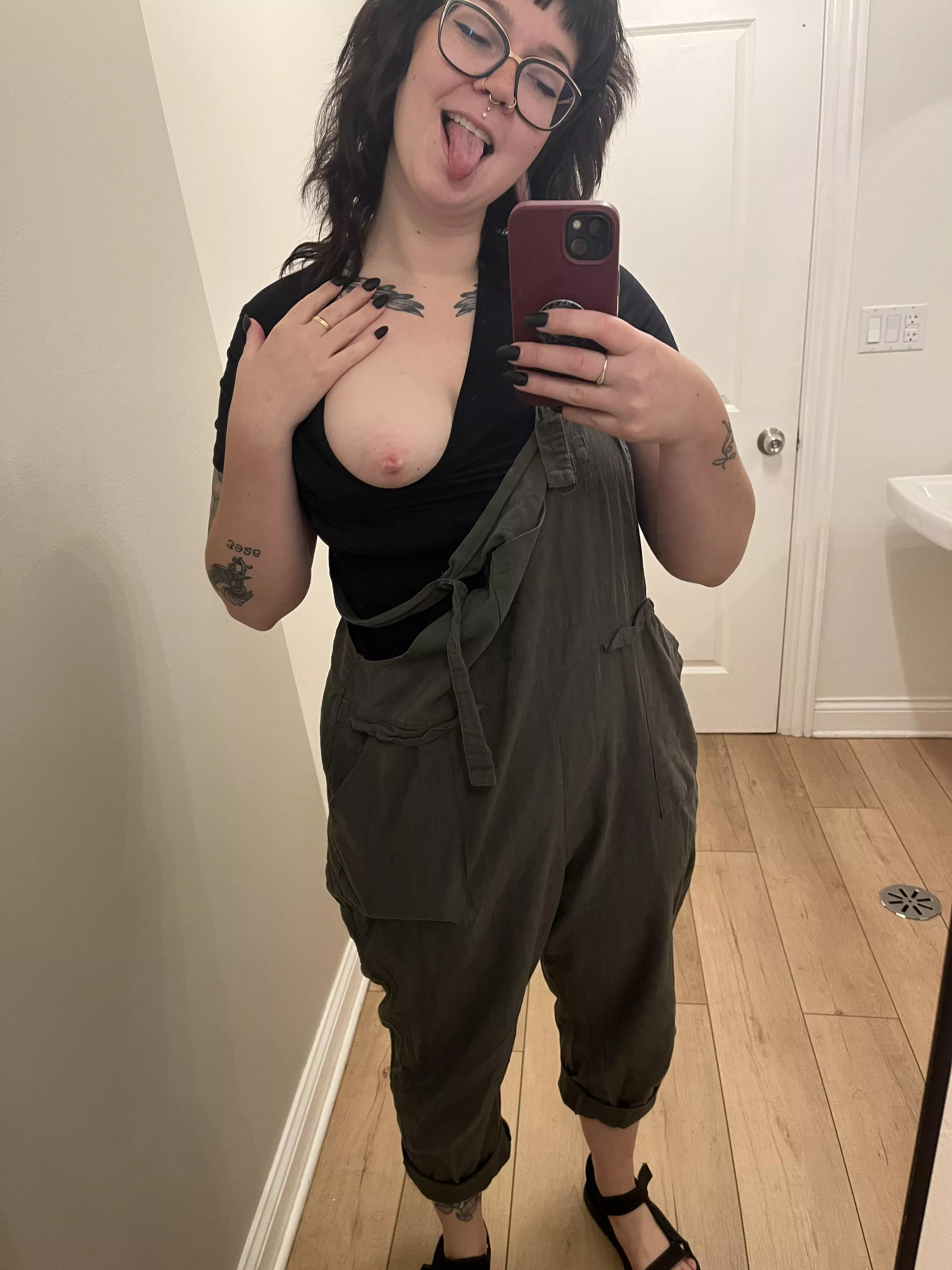 Quick work boob