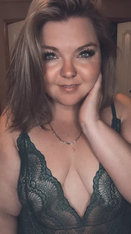 Semi vanilla pics are so underrated.