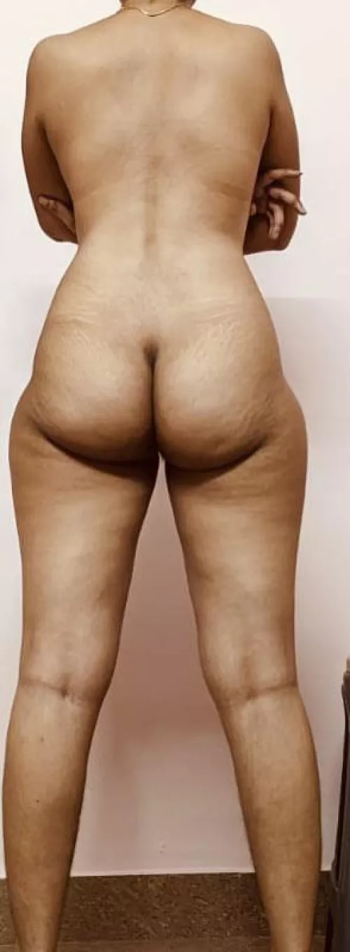 Shy F23 from India, how do I look from behind 🫣