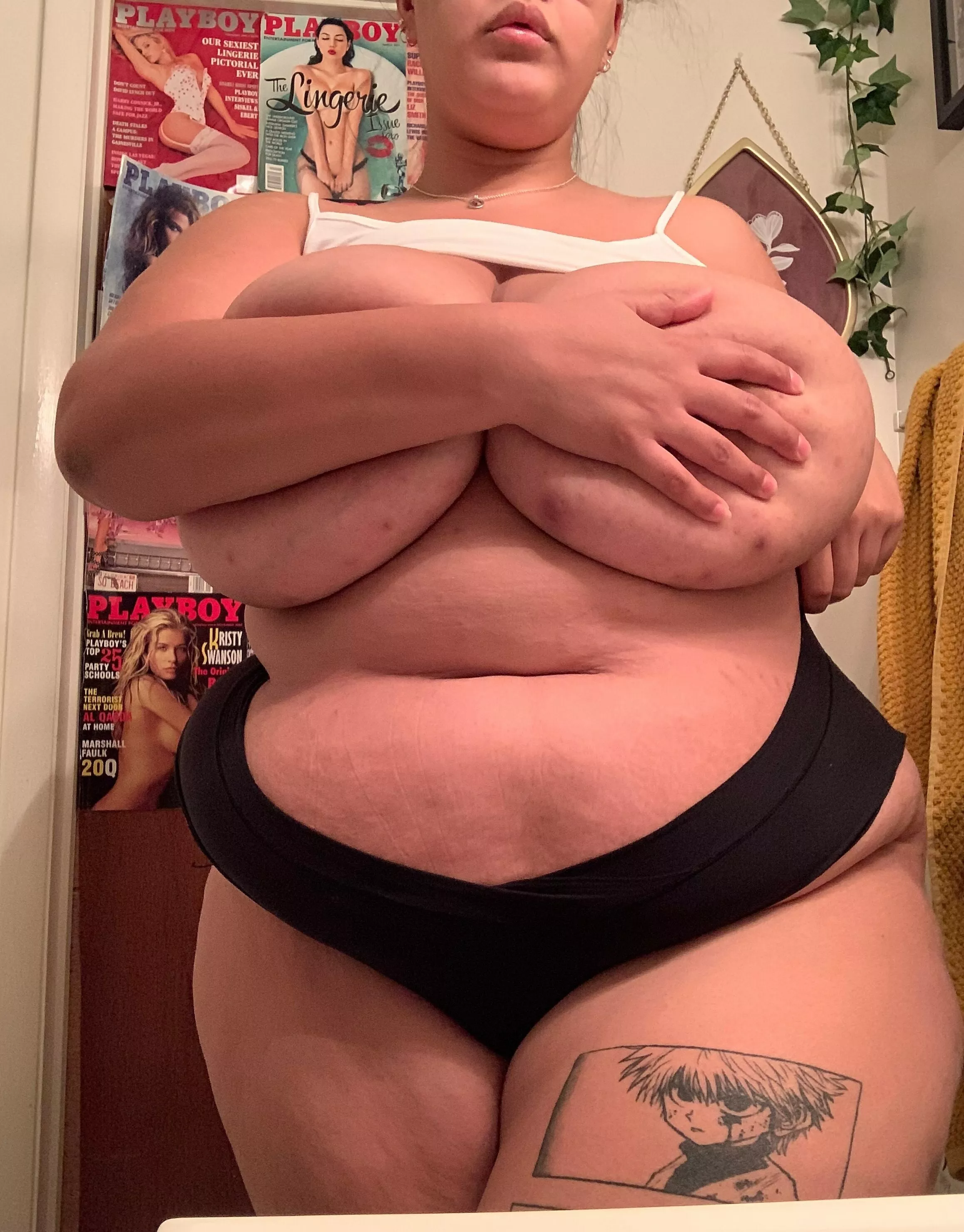 Who can give me a helping hand?