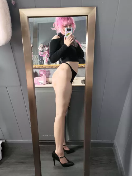 Who needs a mommy in their lives?