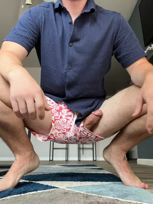 Who wants to join me at a pool party? Pms open