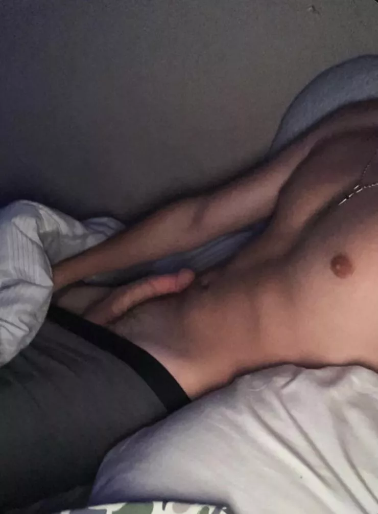 [18] uhhh I need some help…