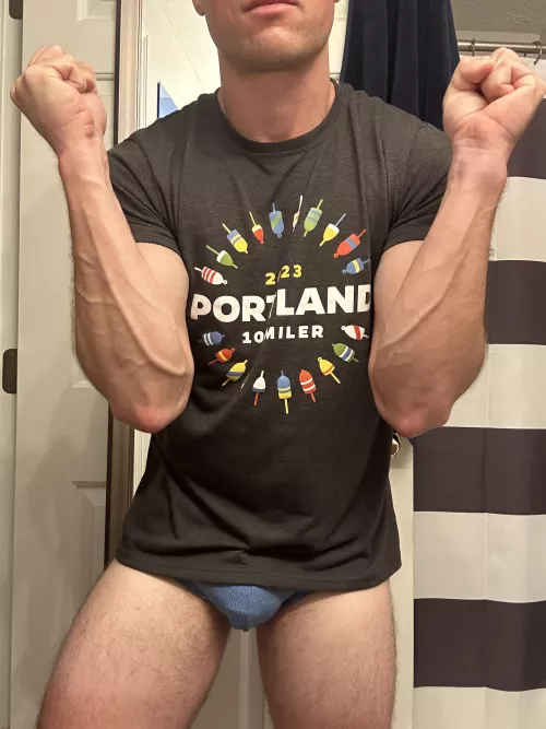 [35] my ex really liked my veins