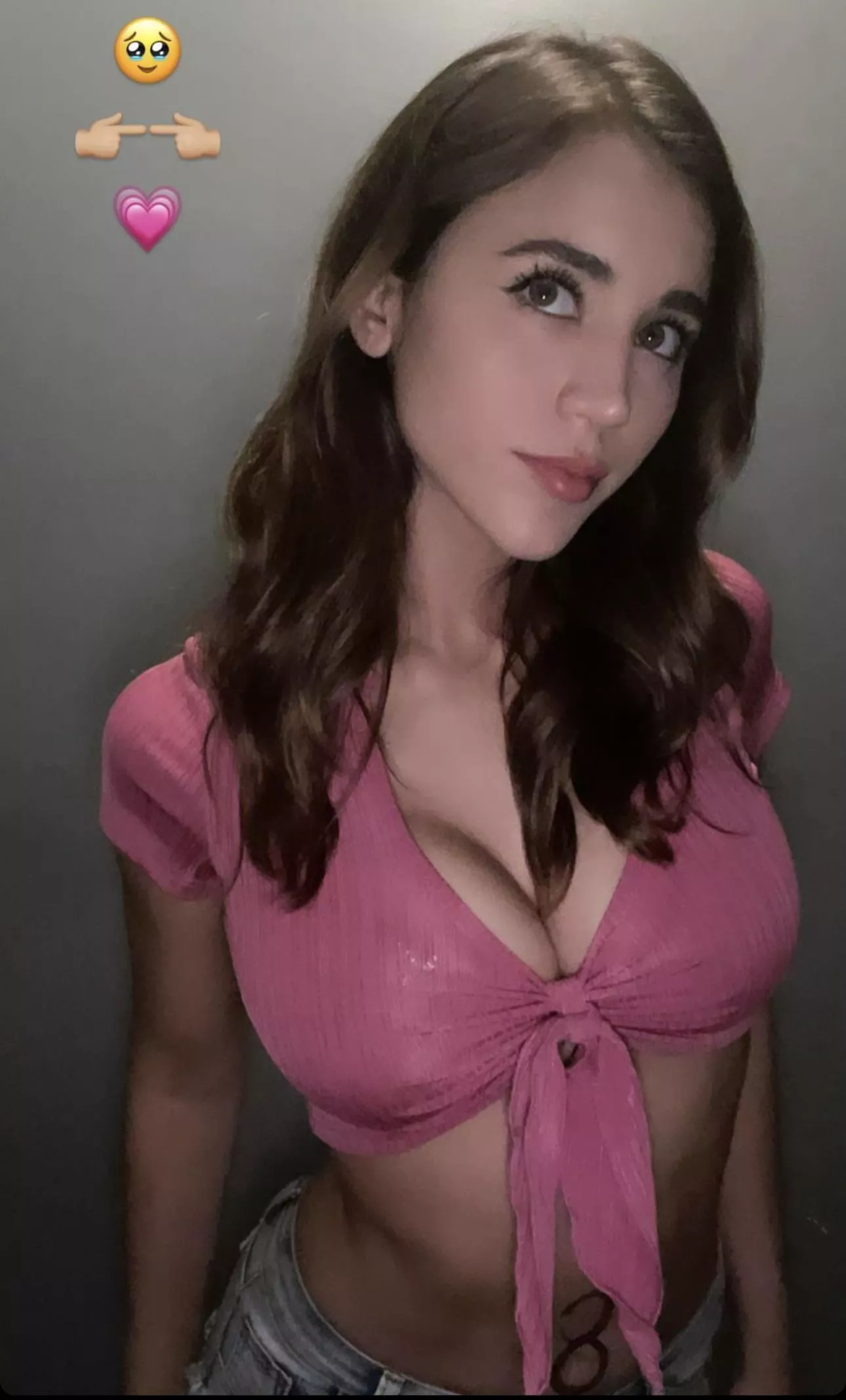 Caylee cowan. Damn she’s so fuvking hot and ohmygod you can see why