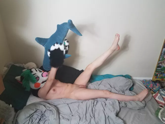 Come cuddle with uuuuus!!