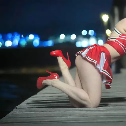 Do you mind if we stop here so I can rest my feet for a bit?