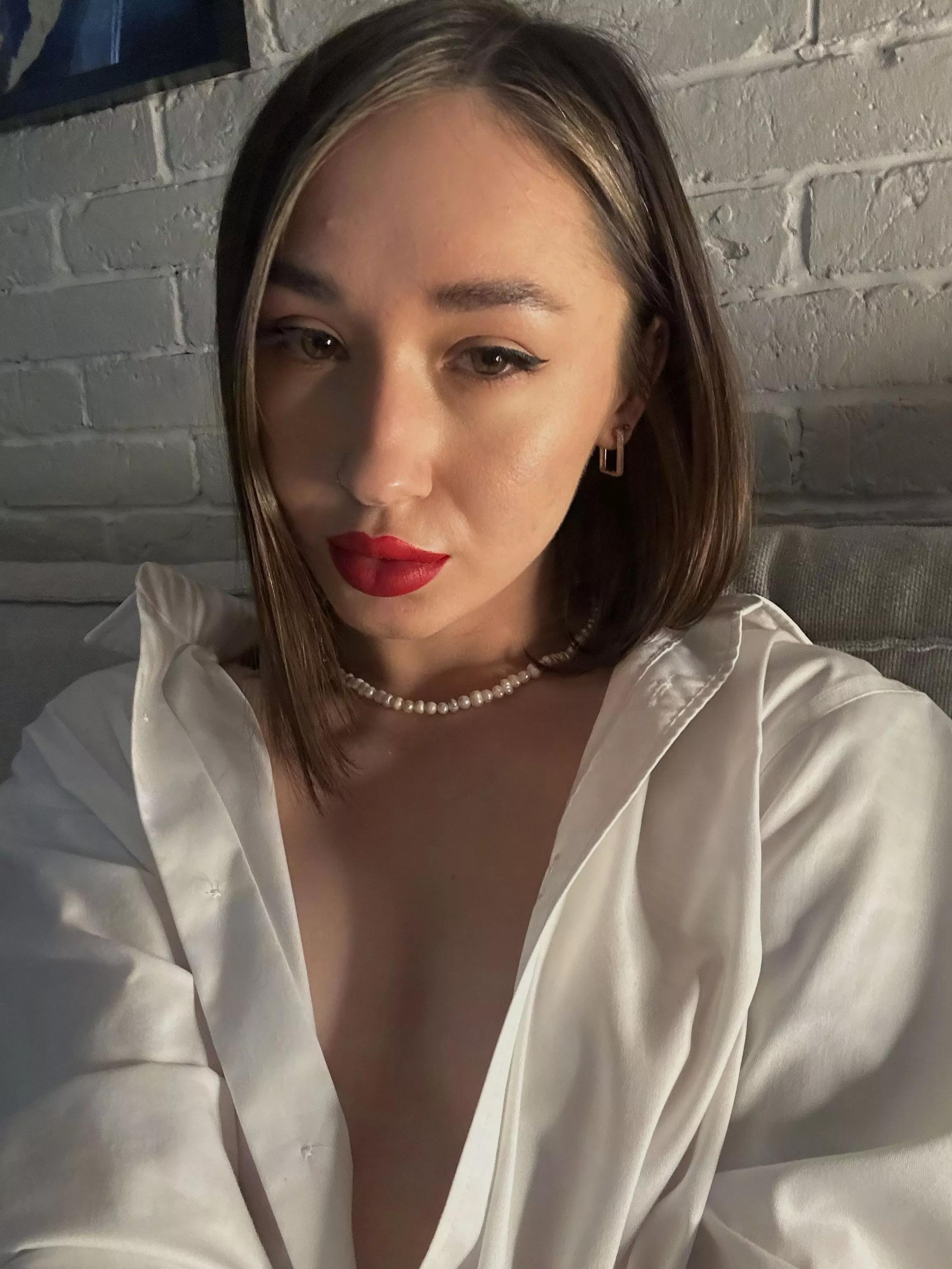 I think you know what kind of girl i am..