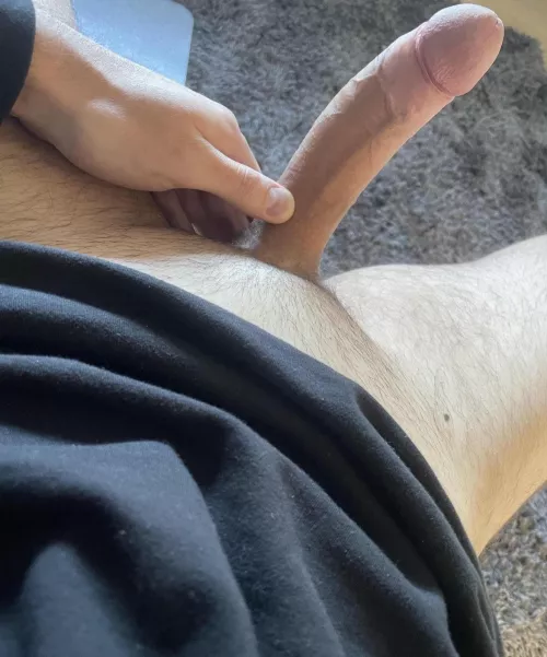 I(m) back and I missed this group😘