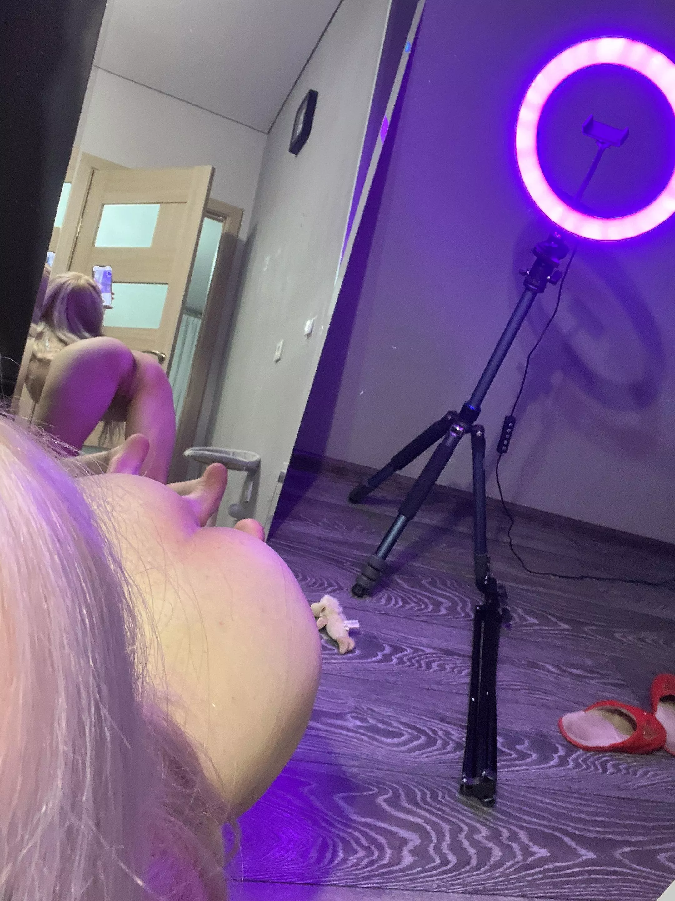 I`m waiting for you, come and fuck me.