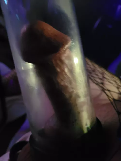 Love the feeling of the warm blood getting pumped in there!!