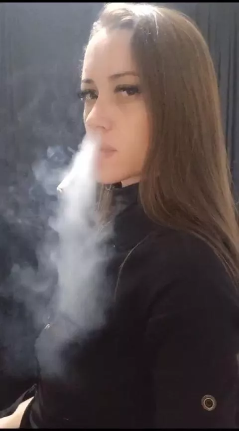 Marlboro red in all black