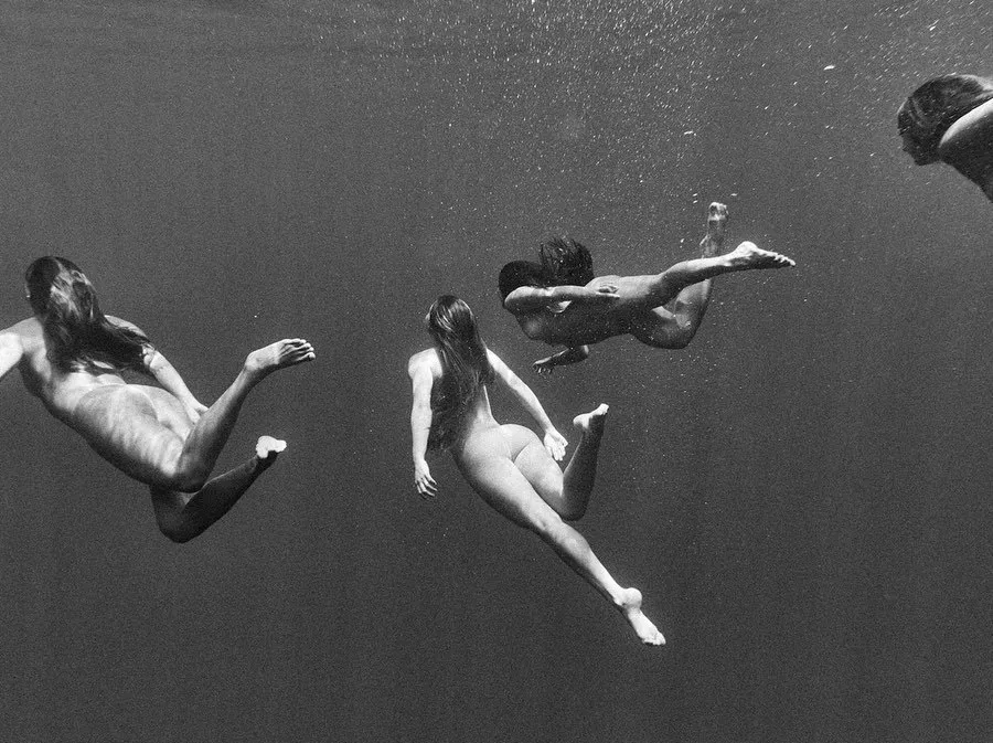 Polynesian water goddesses, 2020 by Ming Nomchong