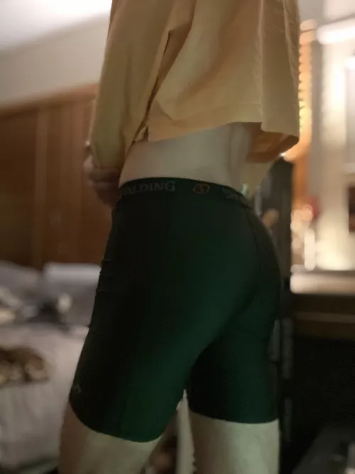 Are bike shorts femboy? ;3