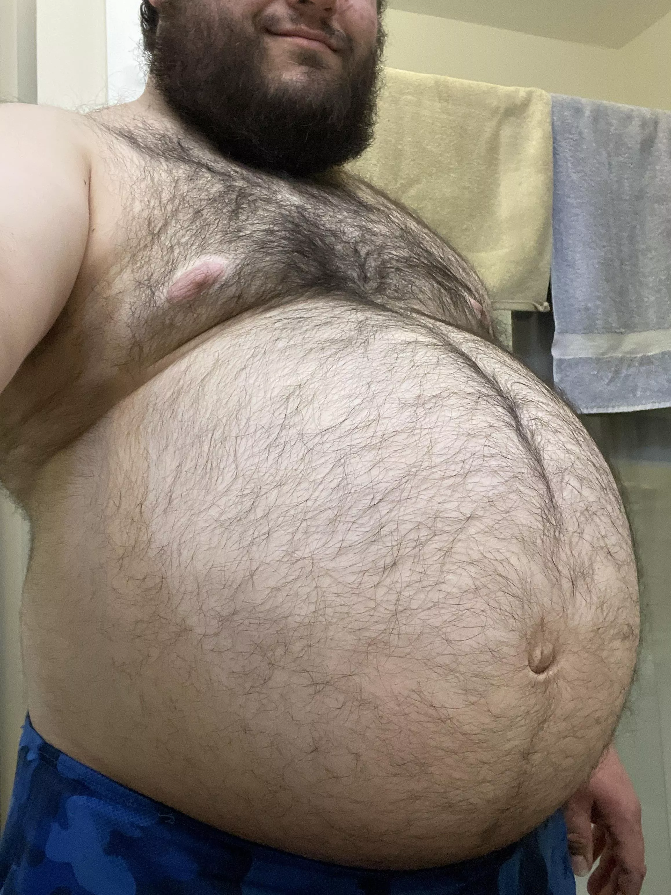 Ballooned bottom bear