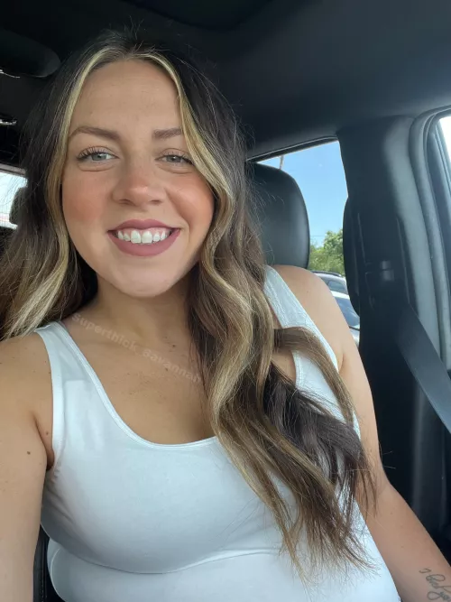 Check out more of my milfy self @Superthick_Savannah link below