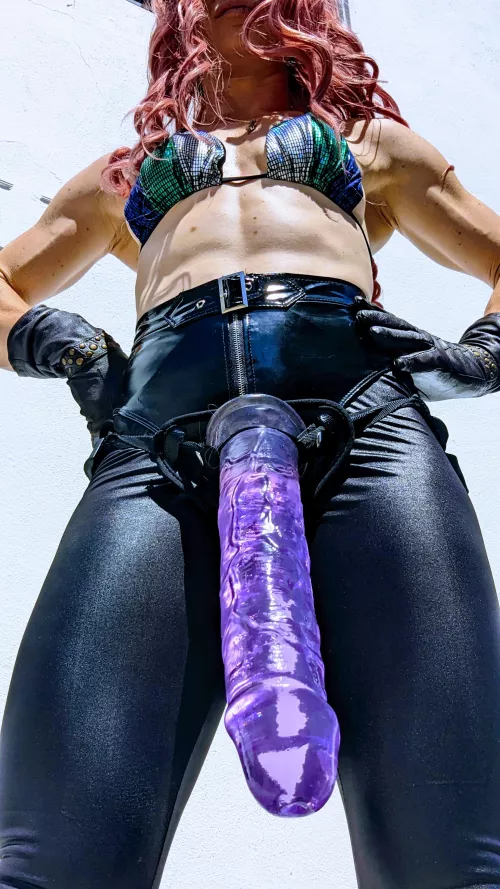 Come to me my little boy, suck it all for me