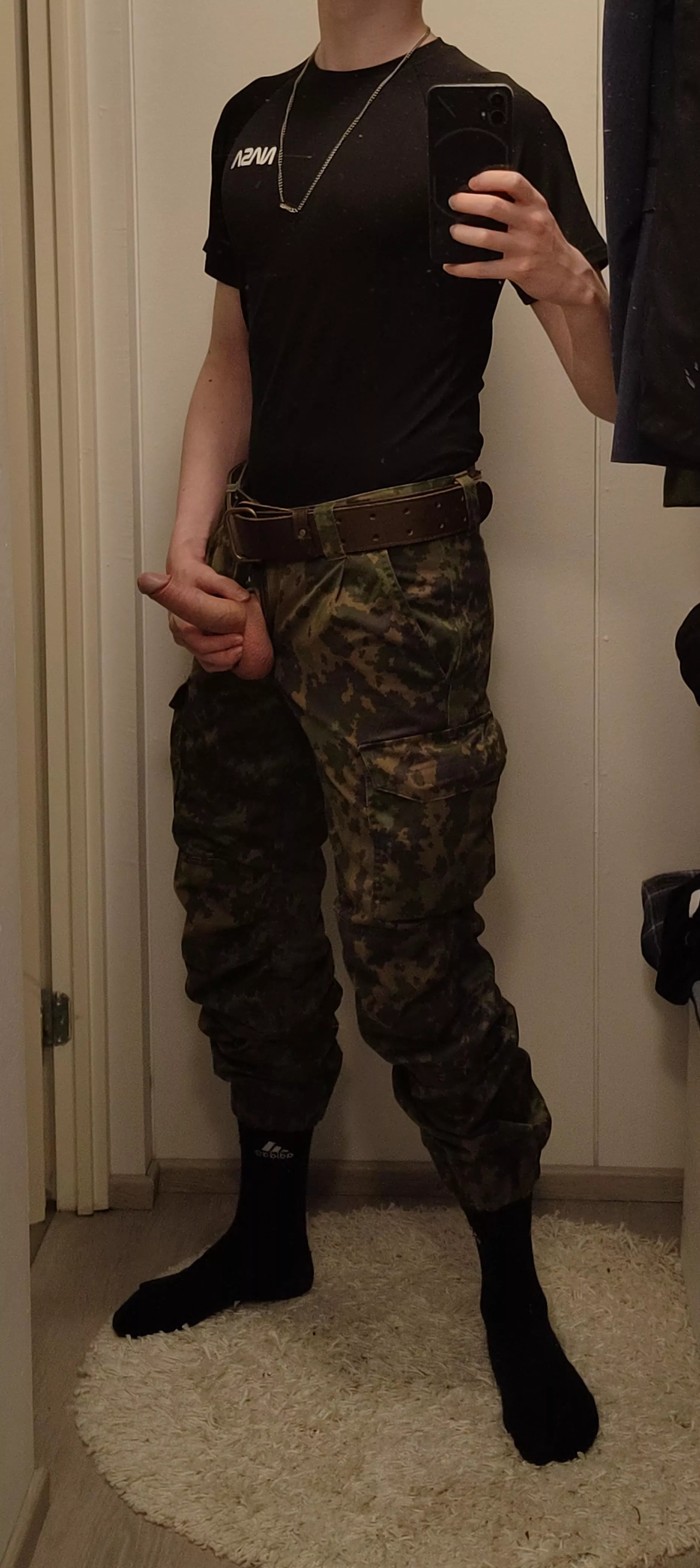 Get on your knees😈🍆