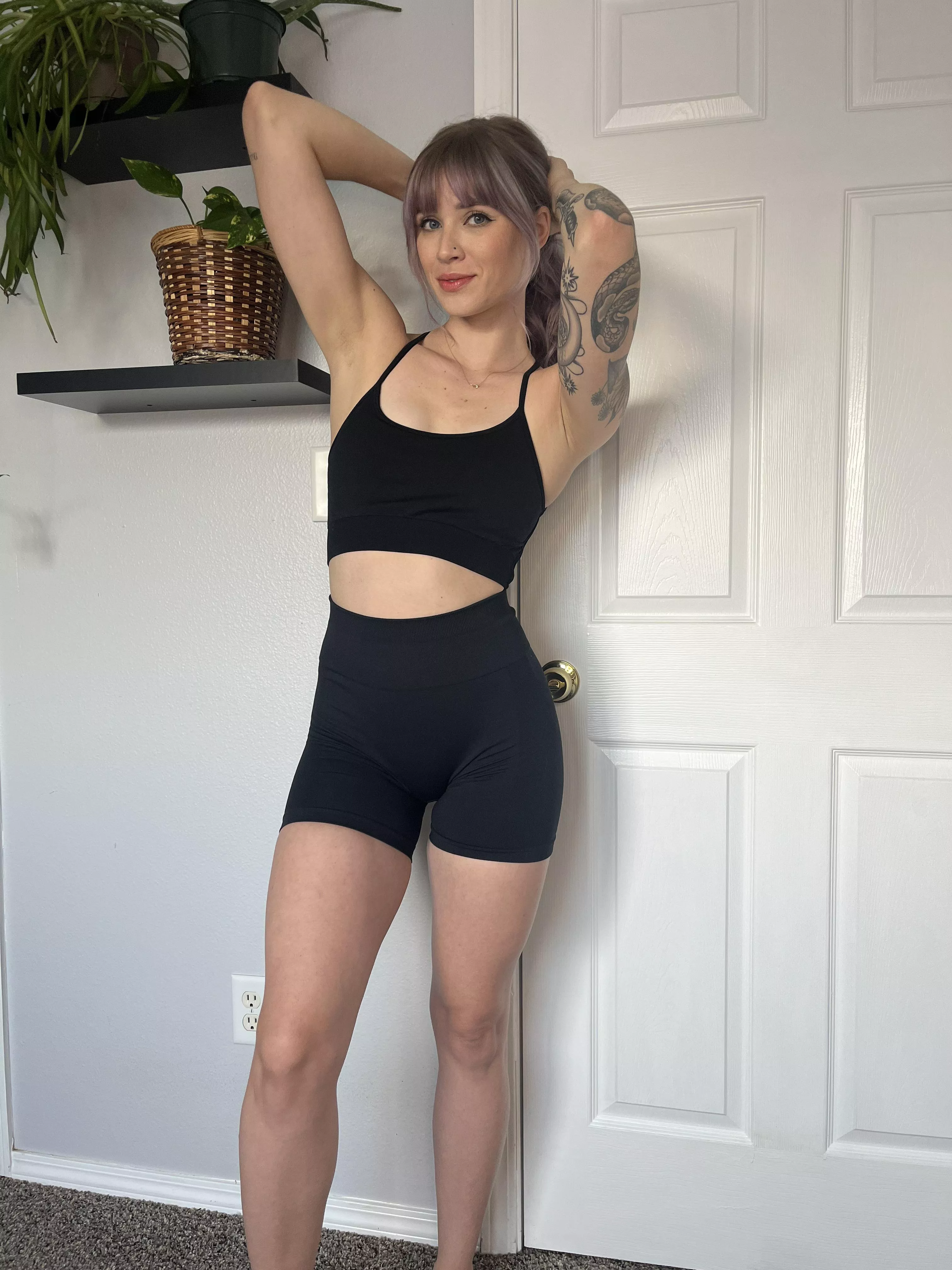 I hope I’m not distracting you (f)