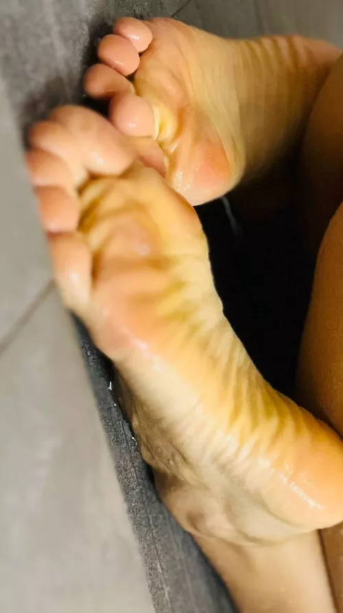 I'll use these feet to drive you wild