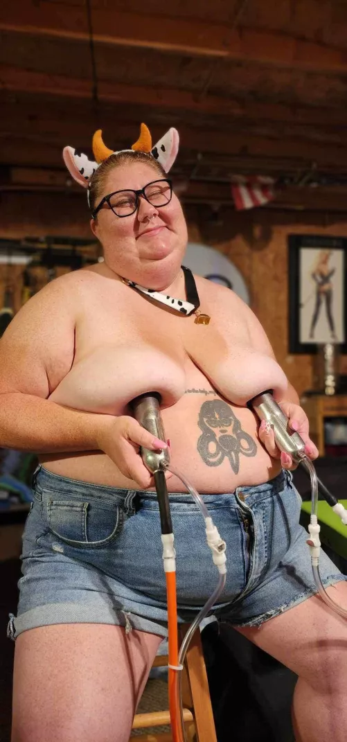 Milking Machine Time 🐮