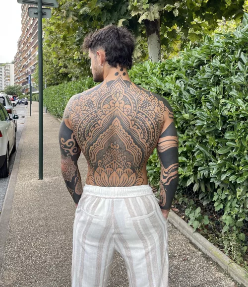 More of my back here😉