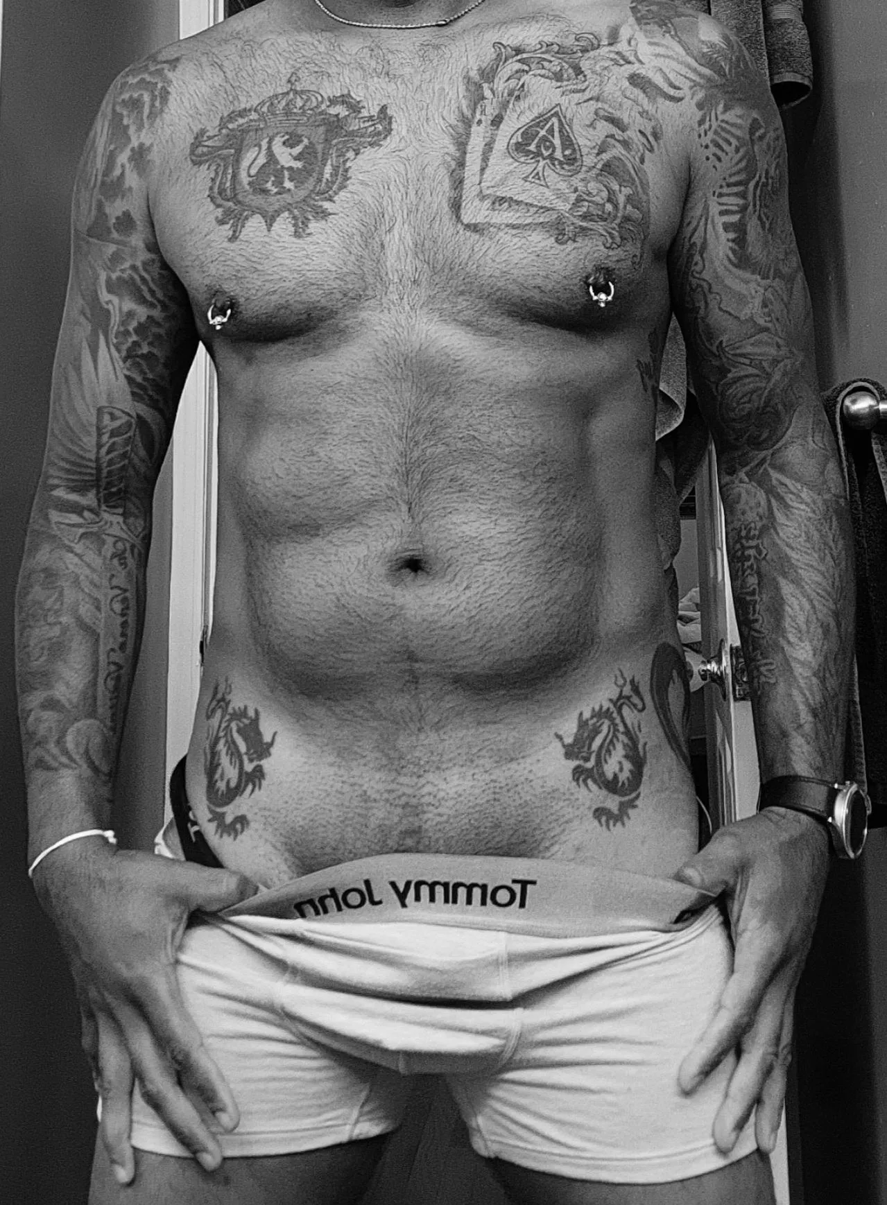 Say hi if I made you stop scrolling [41]