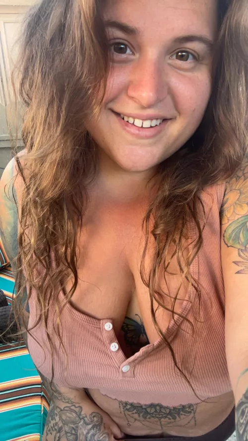 Sunday funday with your favorite tatted bbw milf!