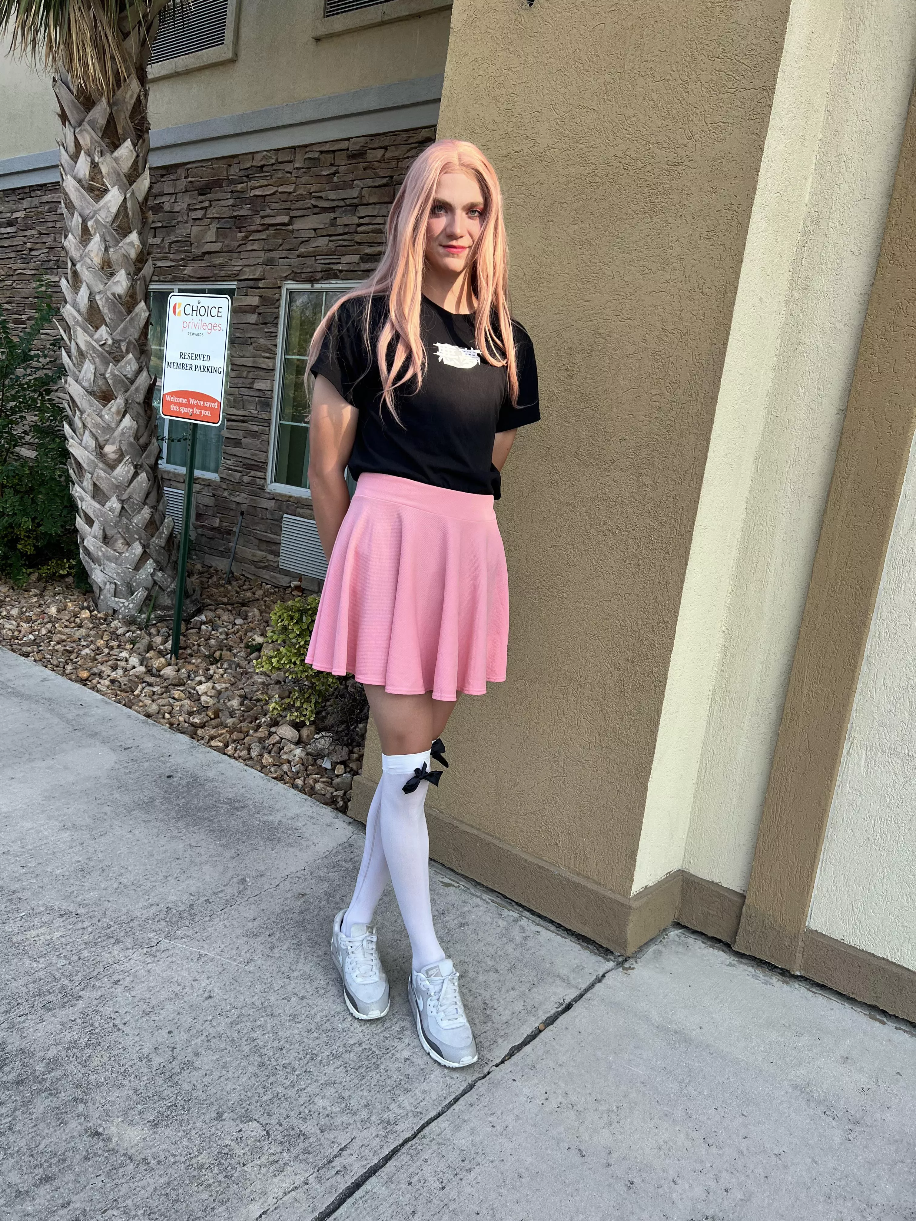 Was my river walk outfit cute enough? :3 (6’4)