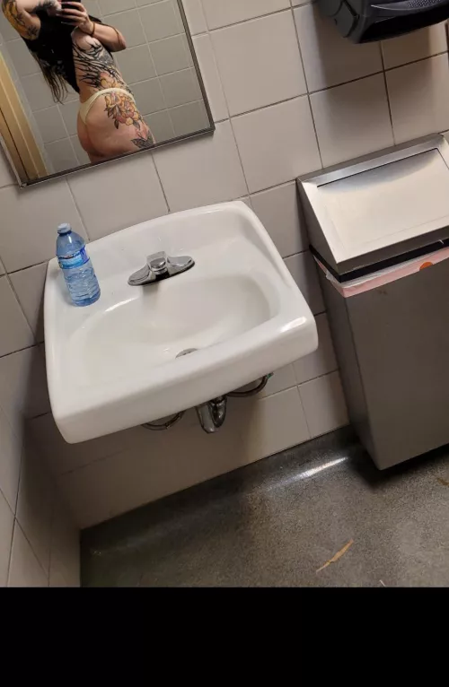 Who wanna beat it up?♡