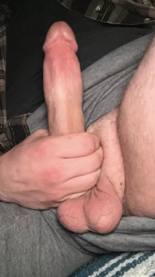 You can both ride, I want to see who cums first 😏